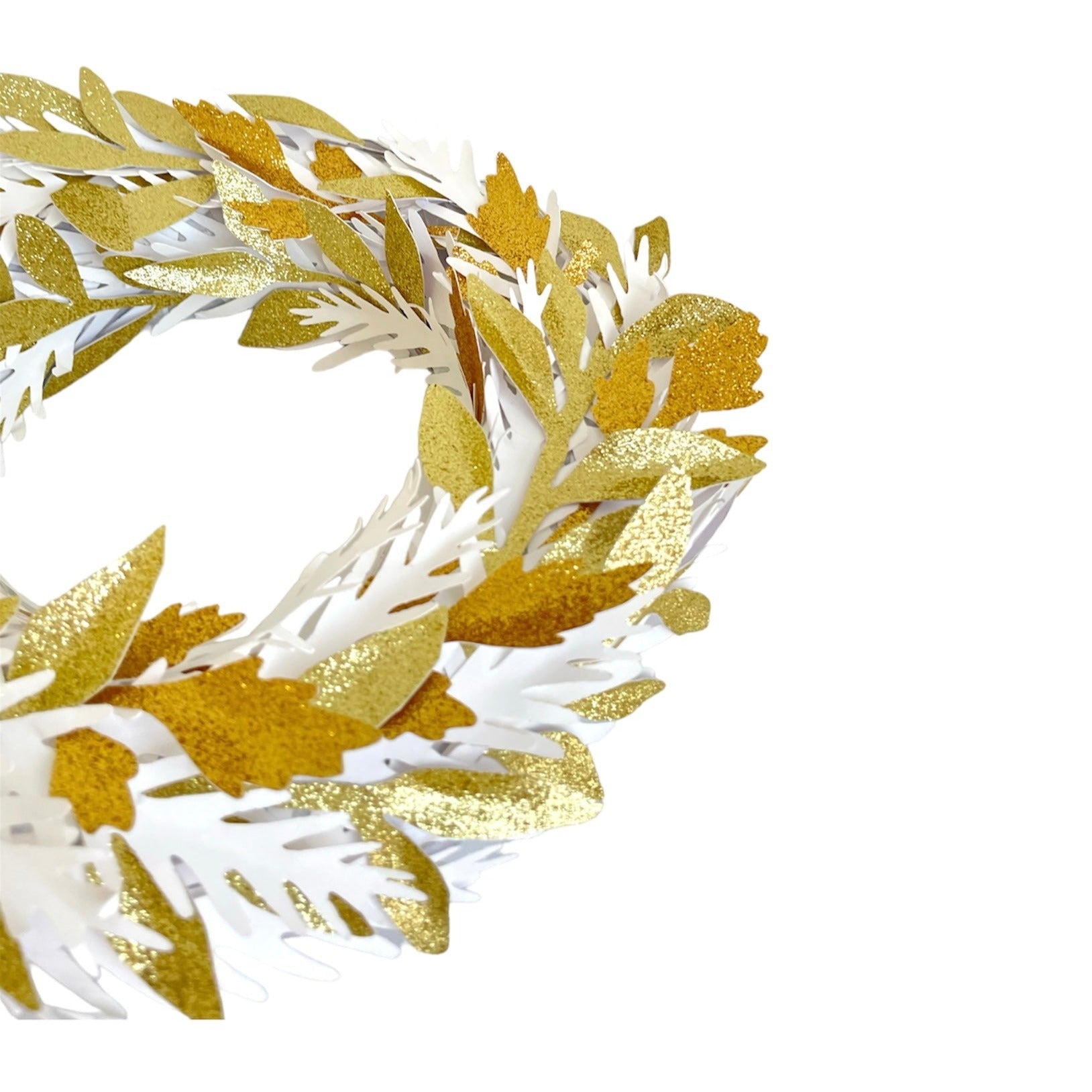 Couronne Neige en papier découpé, MELINA VASSEREAU, made in France et écoresponsable