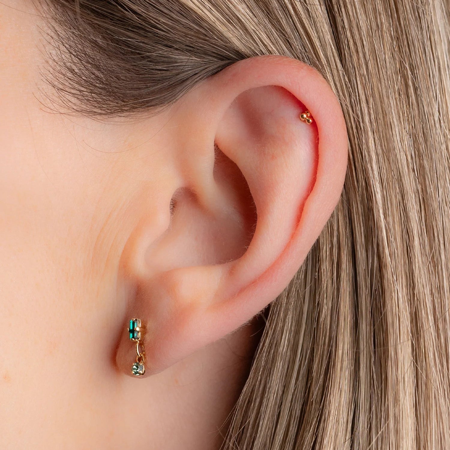 André earring