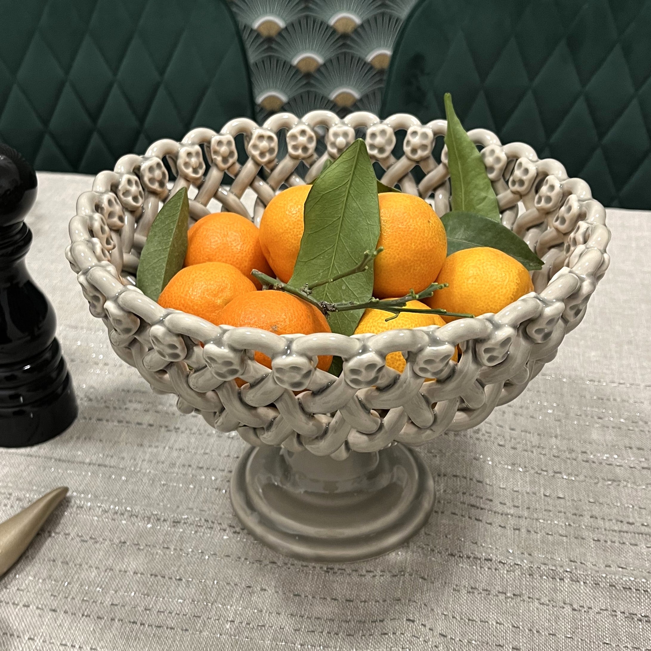 Iconic woven basket with foot