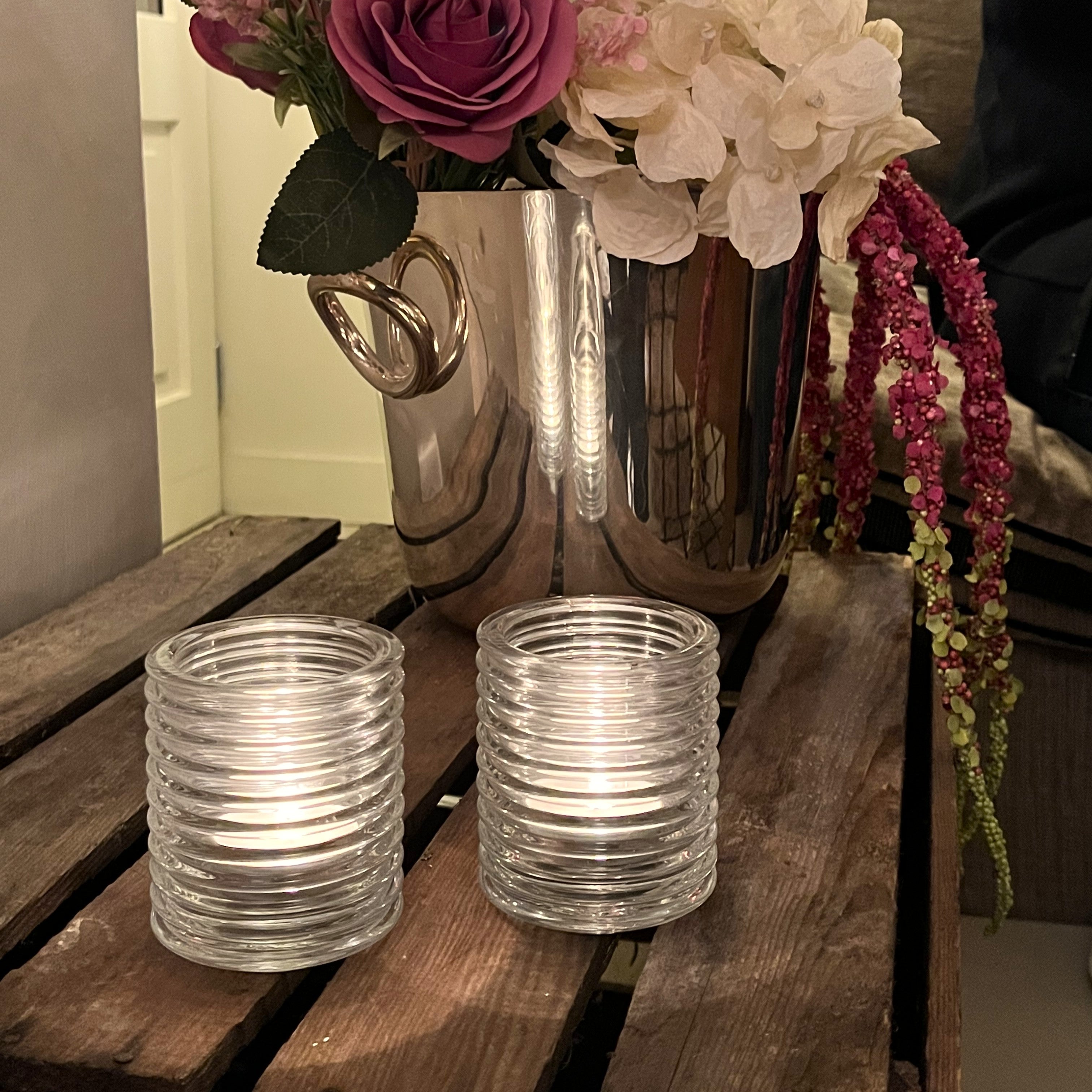 2 candle holders set