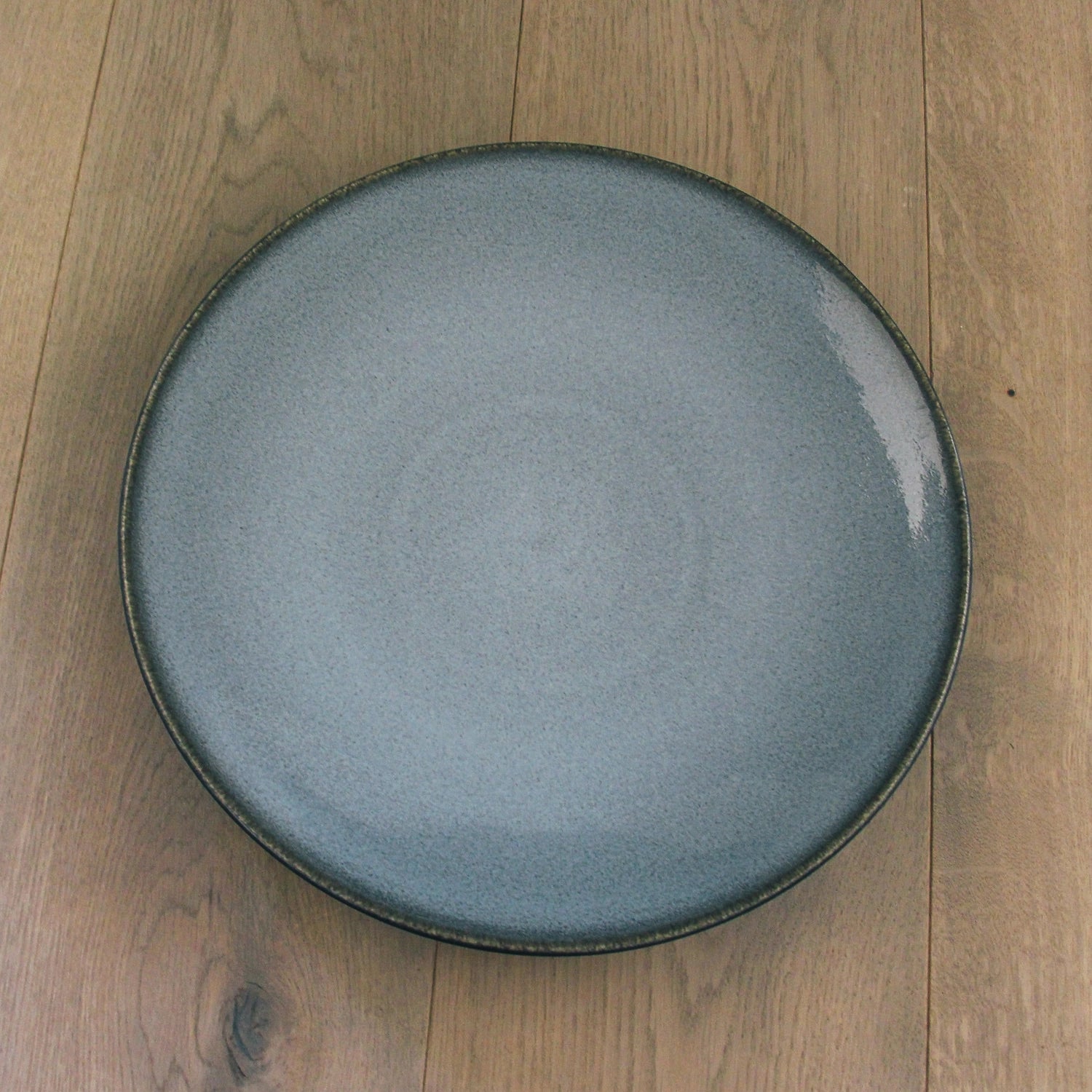 Tourron round service dish