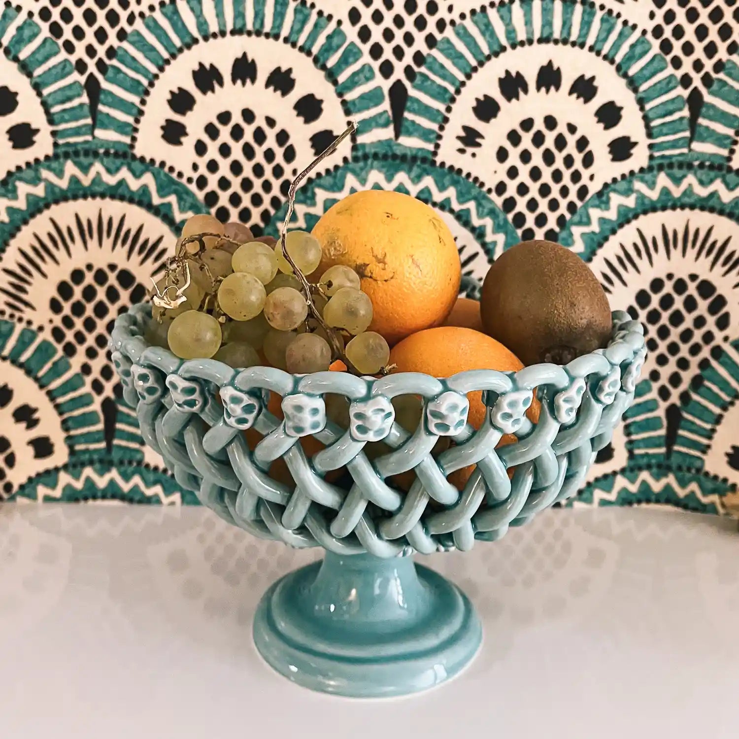 Iconic woven basket with foot