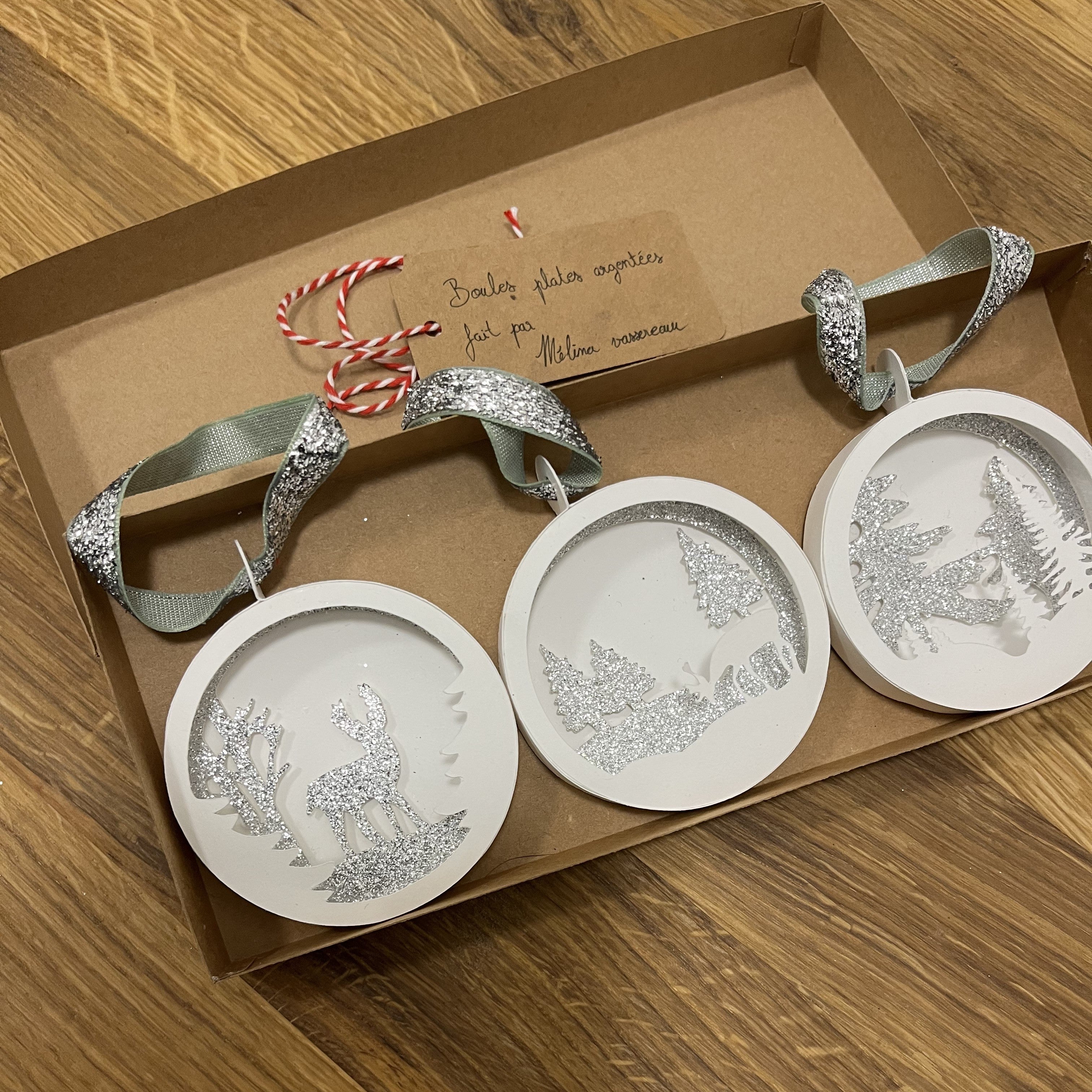 Coffret 3 boules de Noël, MELINA VASSEREAU, made in France et écoresponsable