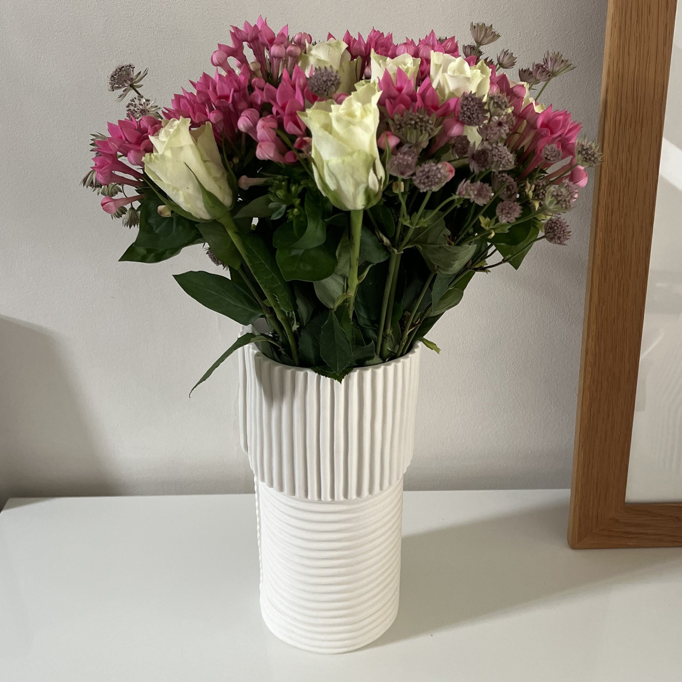 vase biscuit de porcelaine fanny laugier