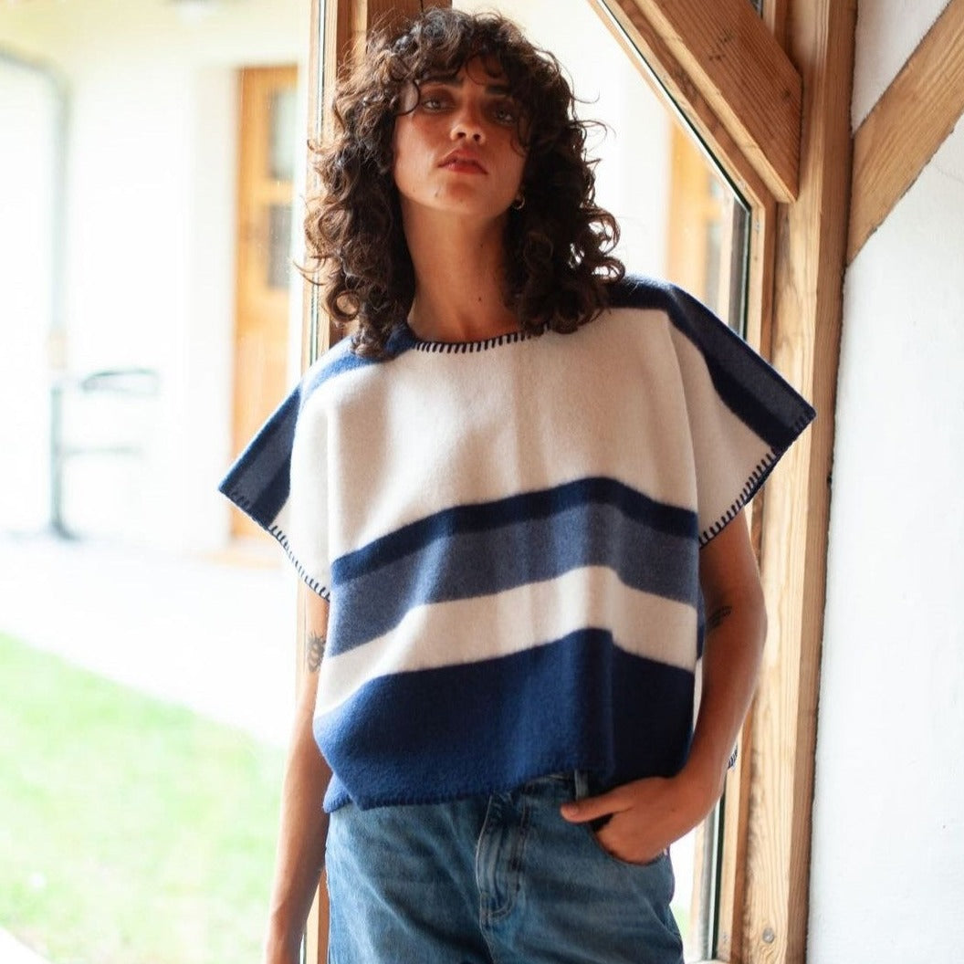 Poncho court en laine Poncas, LA MERICAINE, made in France