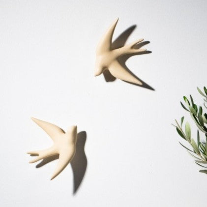 Volage wall decoration