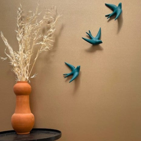 Volage wall decoration