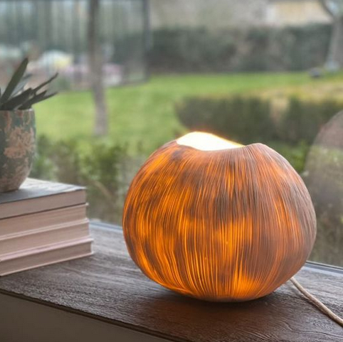 lampe Luna en biscuit de porcelaine L'ATELIER SUR LA RIVIERE, made in France et écoresponsable