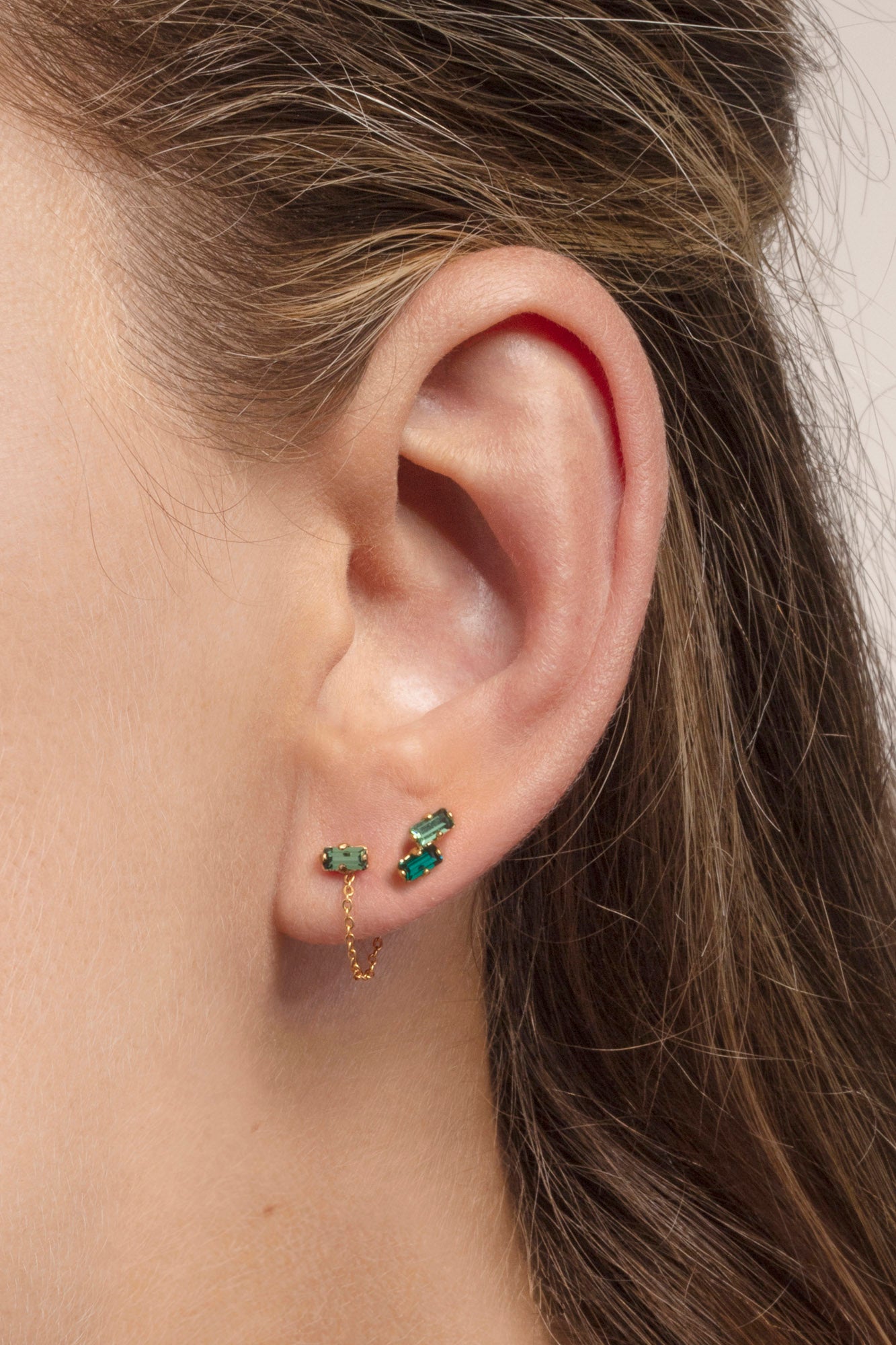 Boucles d'oreilles doré BLAISE avec cristal swarovski vert APRIL PLEASE, 100% français et écoresponsable HISTOIRES FRANCAISES