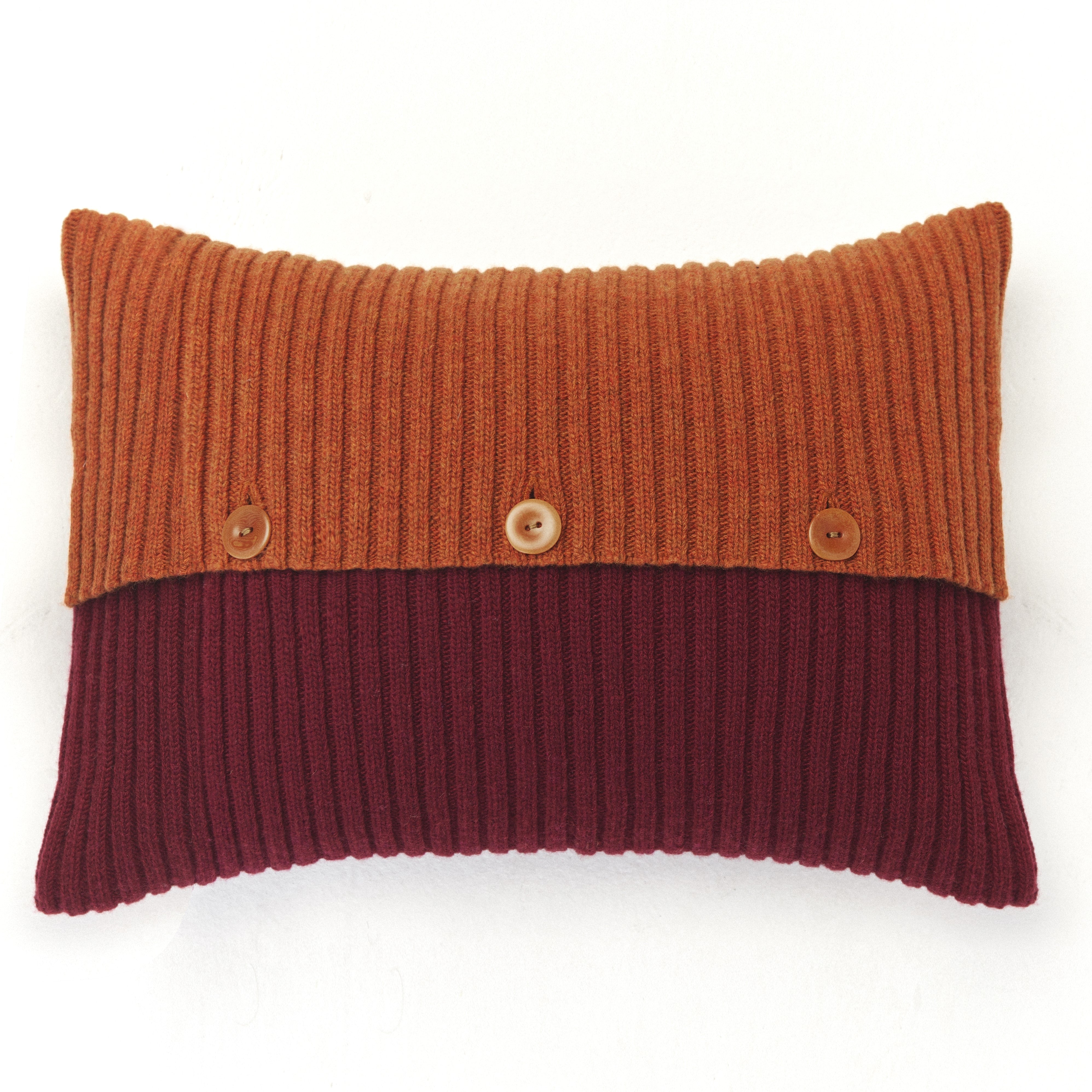 Coussin en laine merinos, ROYALTIES, made in France