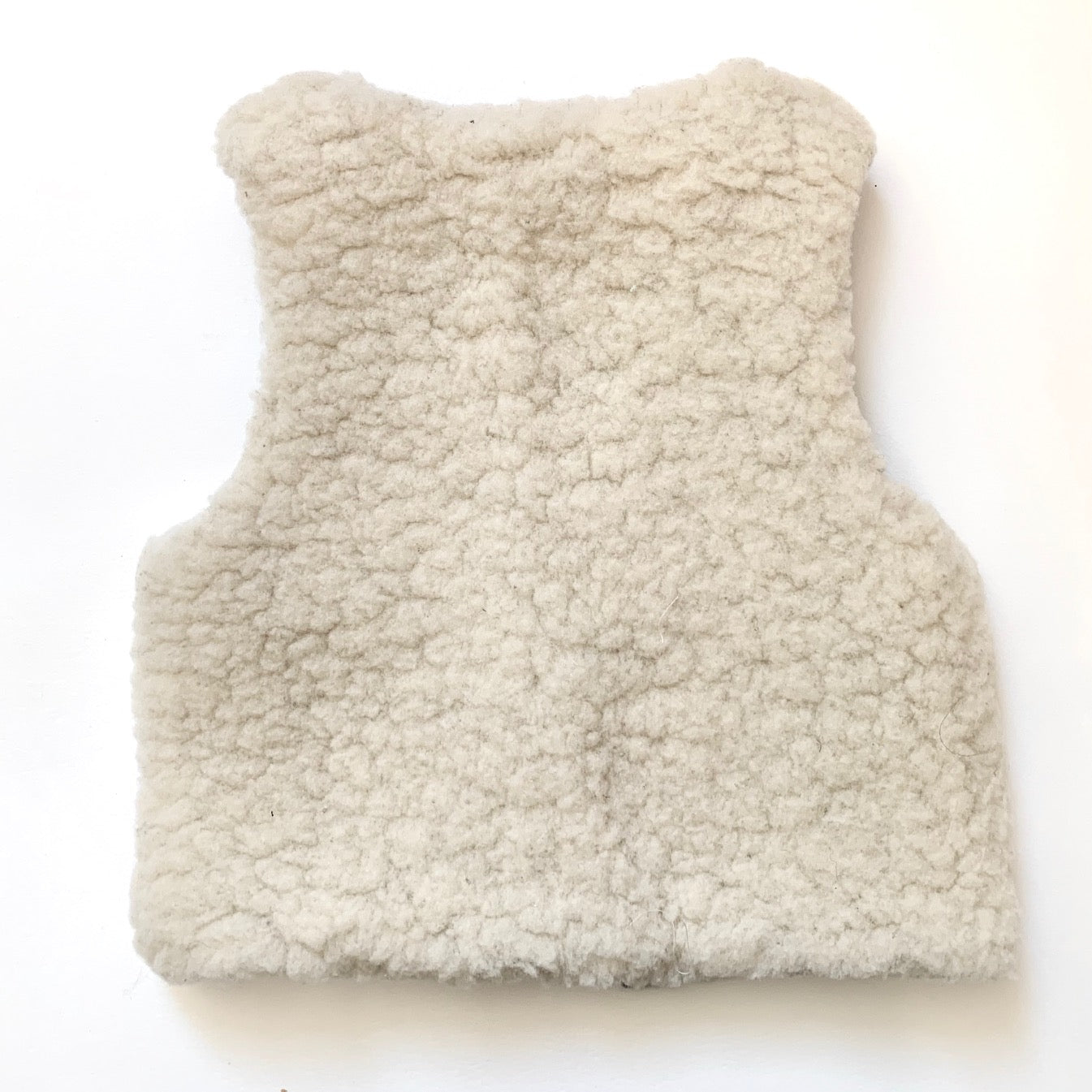 Gilet en laine des Pyrénées, AGATHE ET GEORGES, made in France et écoresponsable