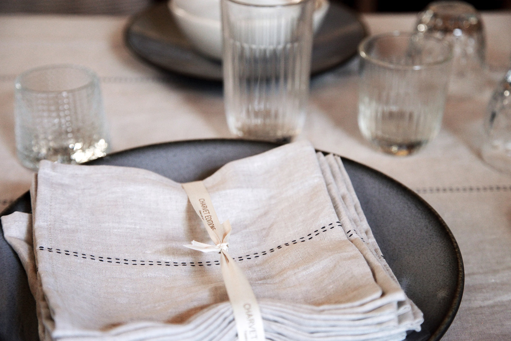 serviette rythmo charvet 100% français et écoresponsable.