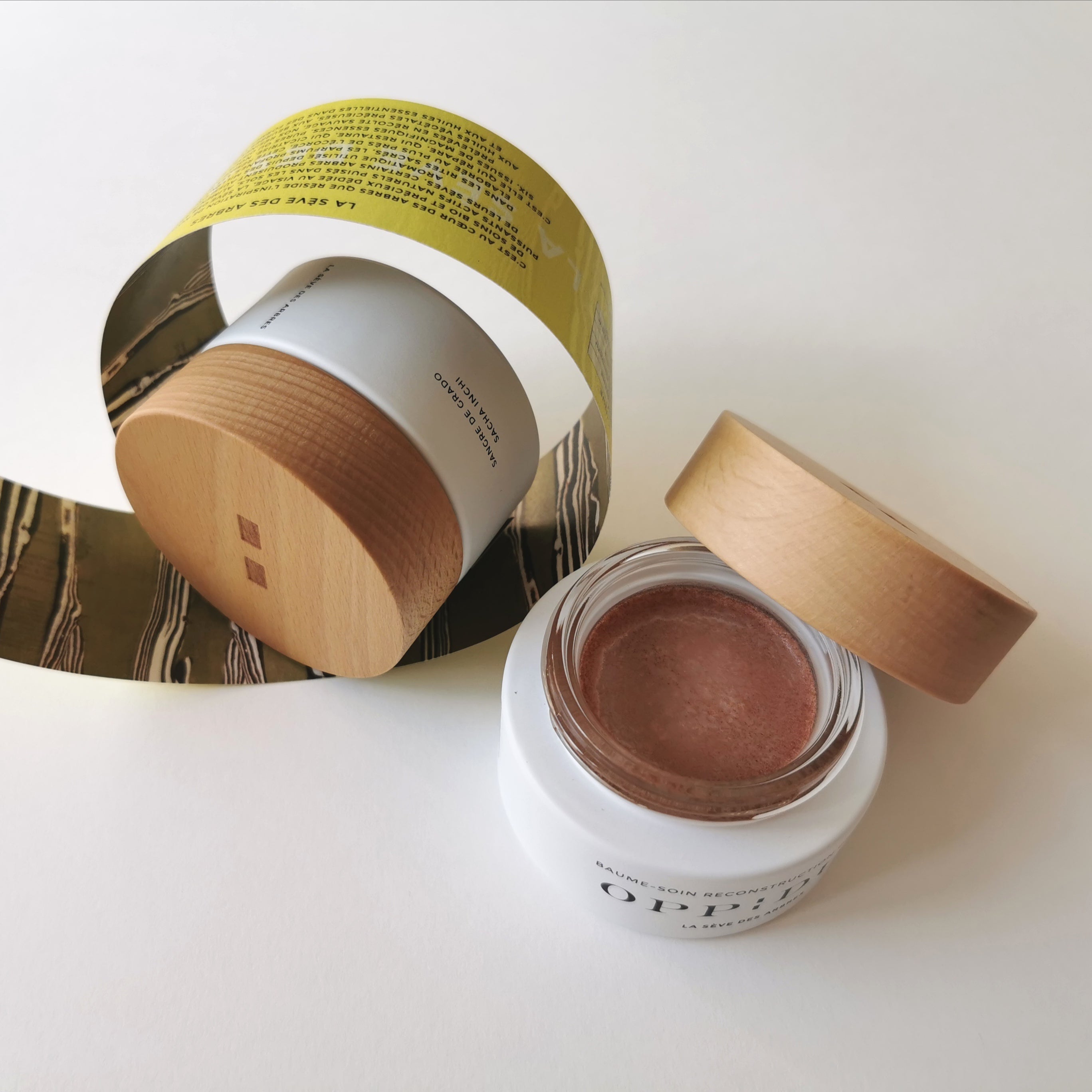Baume soin Reconstruction La Sève des Arbres OPPIDUM soin cosmétique bio 100% français et écoresponsable.