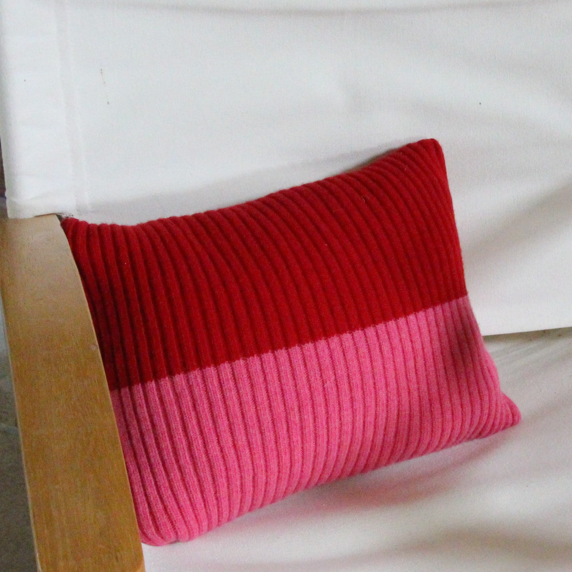 Coussin en laine merinos, ROYALTIES, made in France