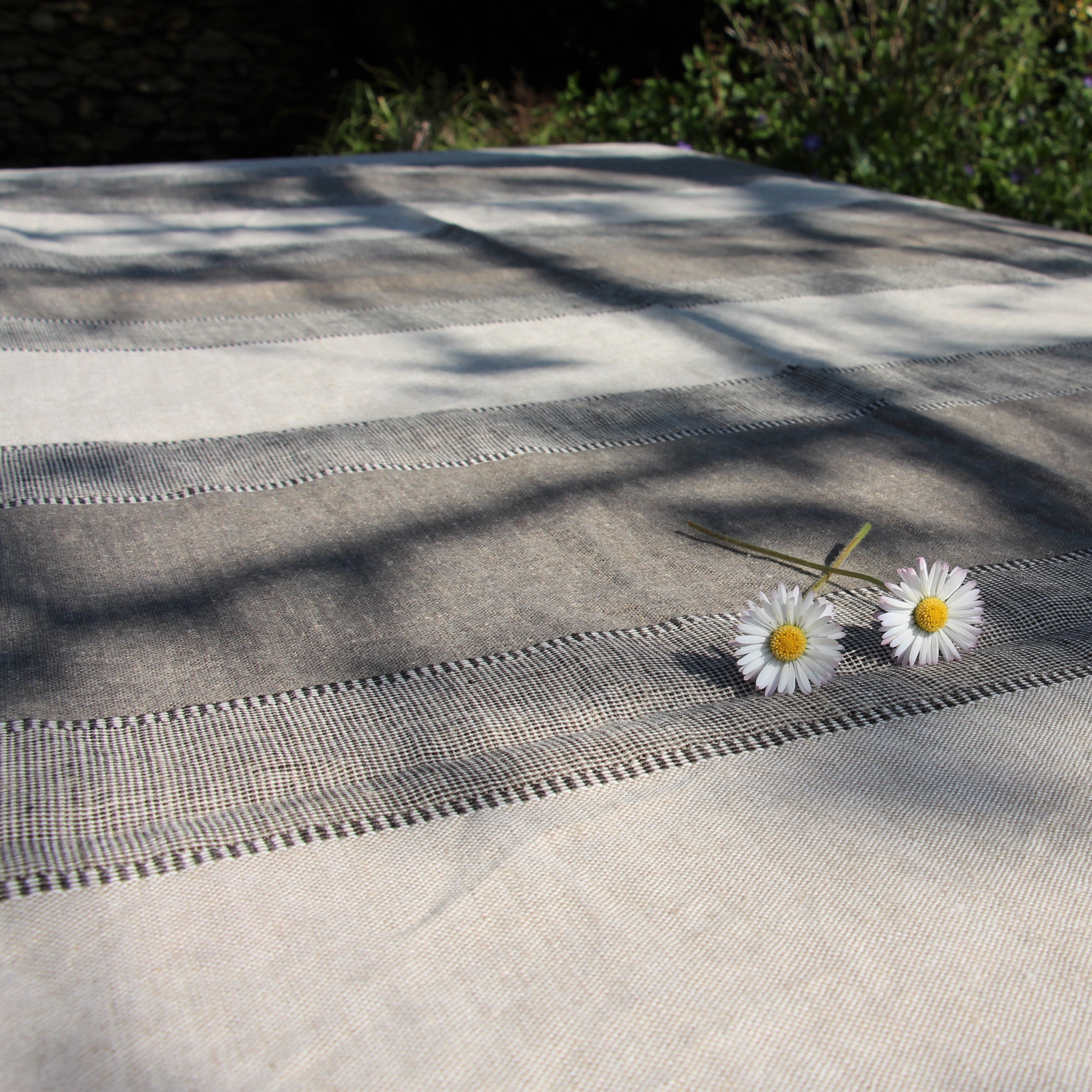 Nappe Rivoli CHARVET lin 100% français et écoresponsable.