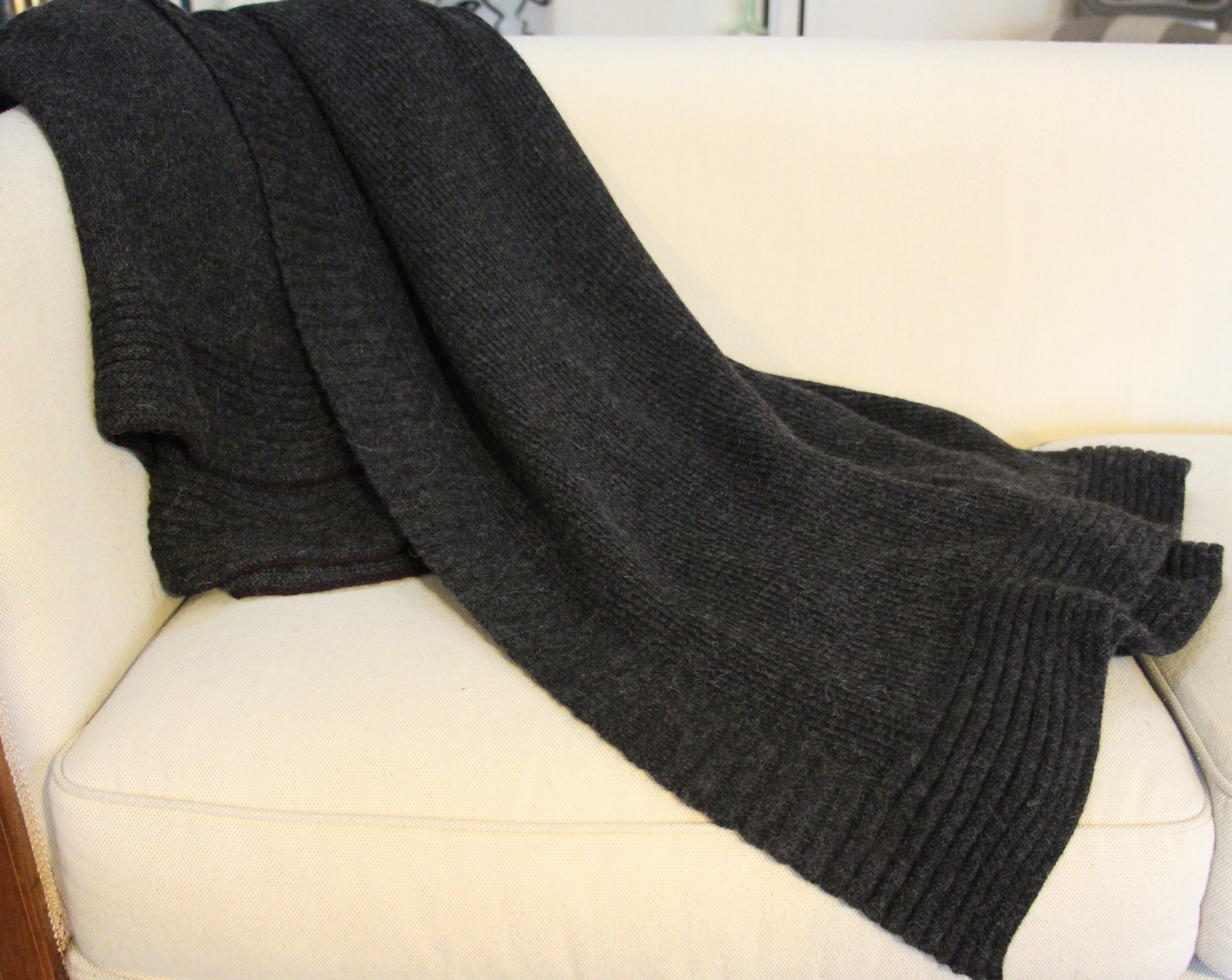 PLAID BABY ALPGA MAISON DE LA MAILLE 100% français et écoresponsable.