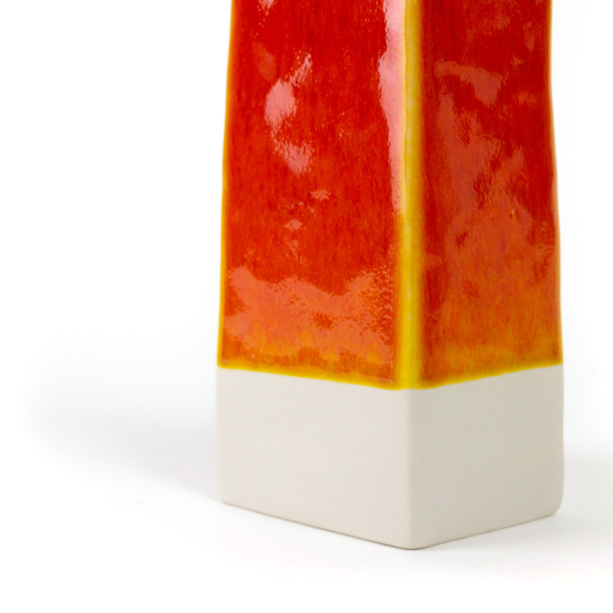 vase Karo S orange JARS CERAMISTES, 100% français et écoresponsables HISTOIRES FRANCAISES