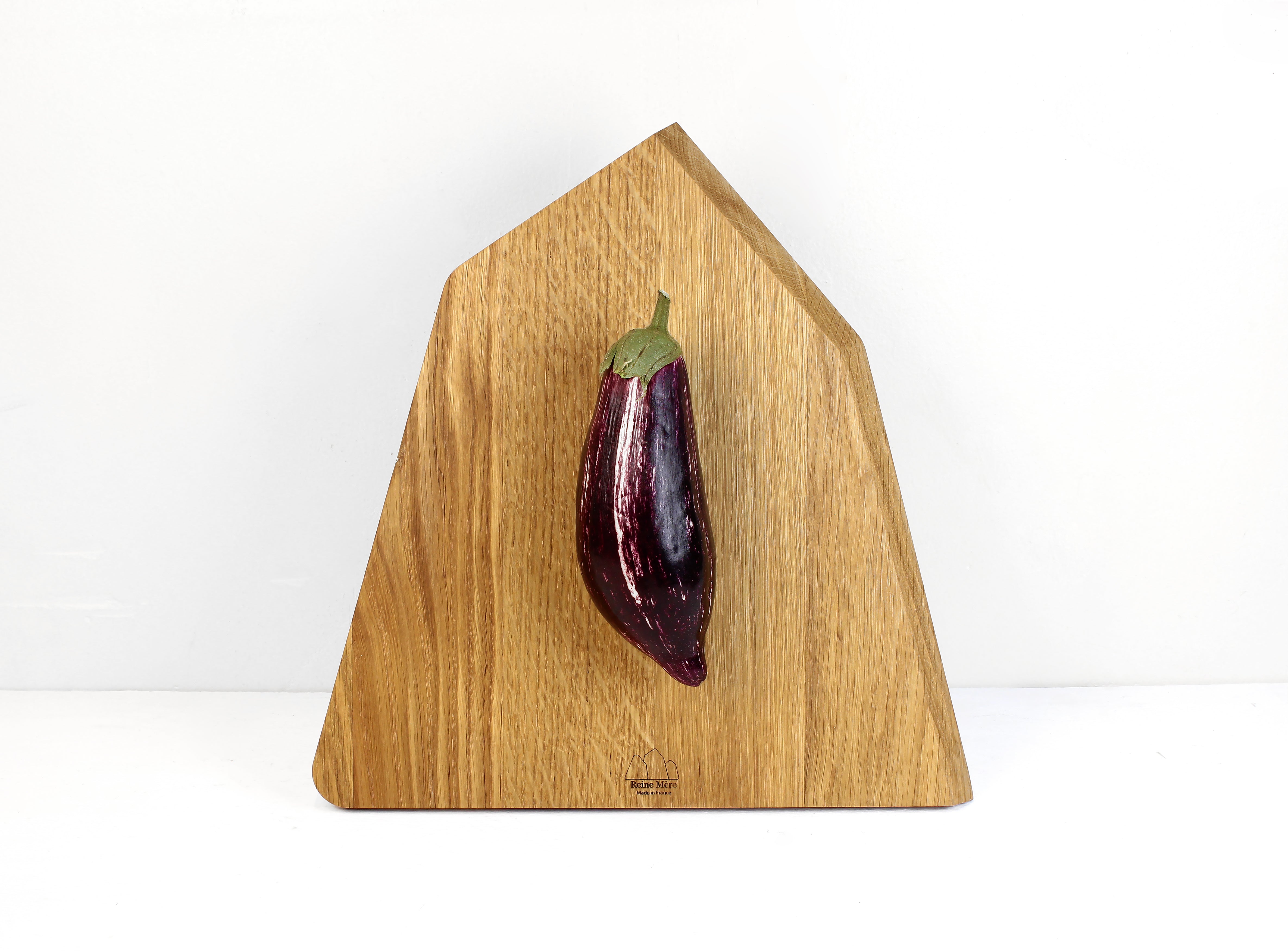 Planche à découper Pyrénées REINE MERE 100% français et écoresponsable.