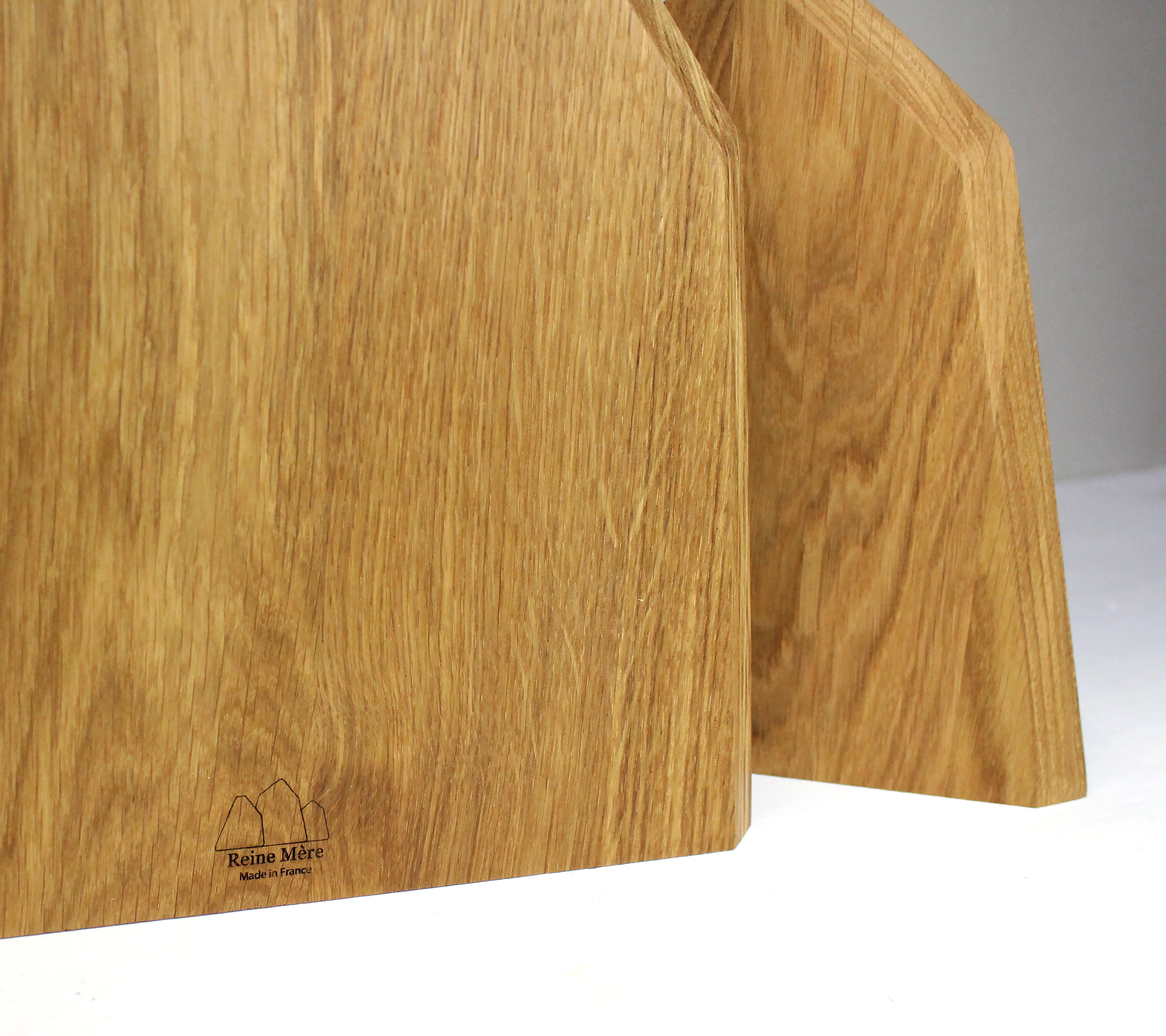 Planche à découper Pyrénées REINE MERE 100% français et écoresponsable.