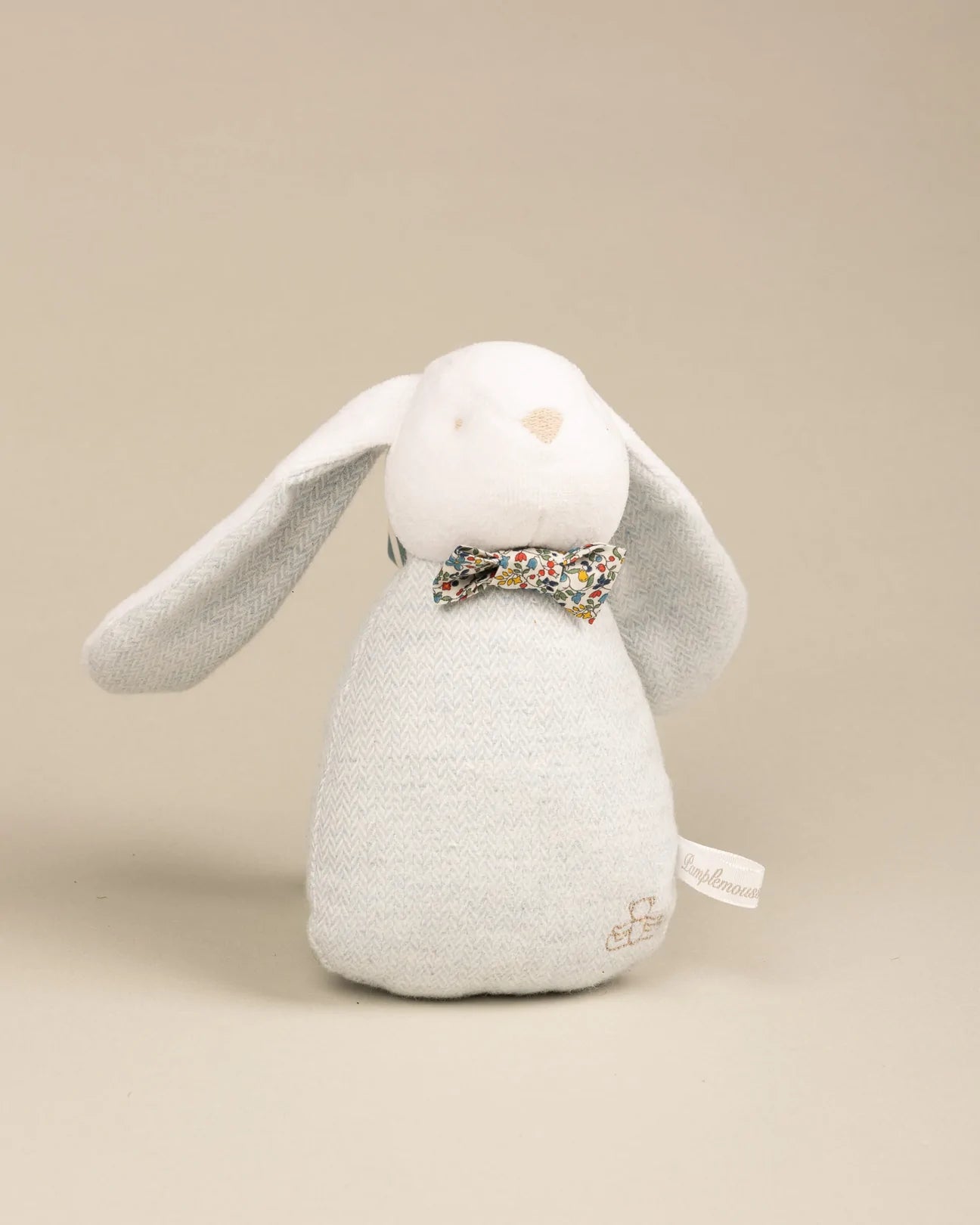 Hochet Lapin à chevron, PAMPLEMOUSSE PELUCHES, made in France et écoresponsable