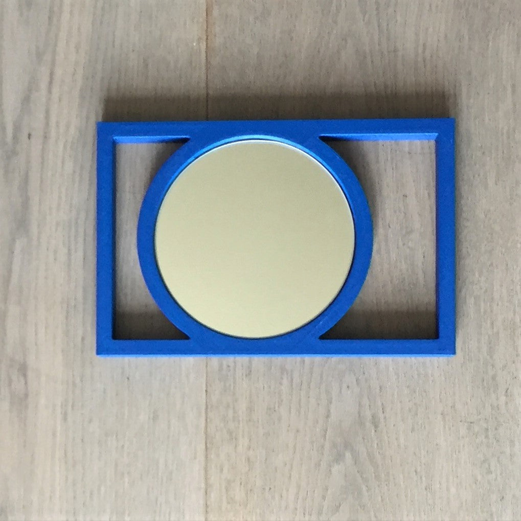 Halo mirror