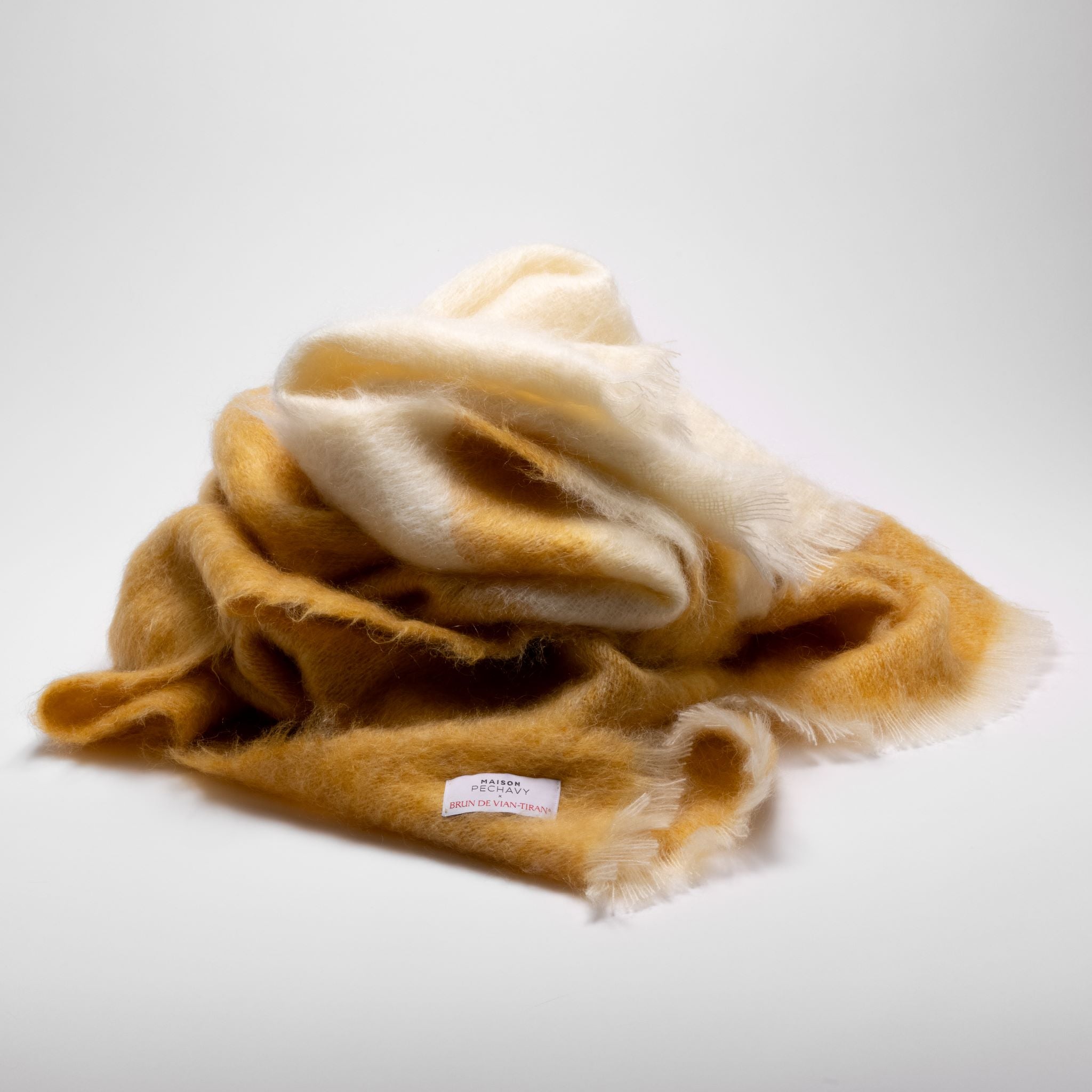 Plaid mohair gismonda, MAISON PECHAVY, made in France et écoresponsable