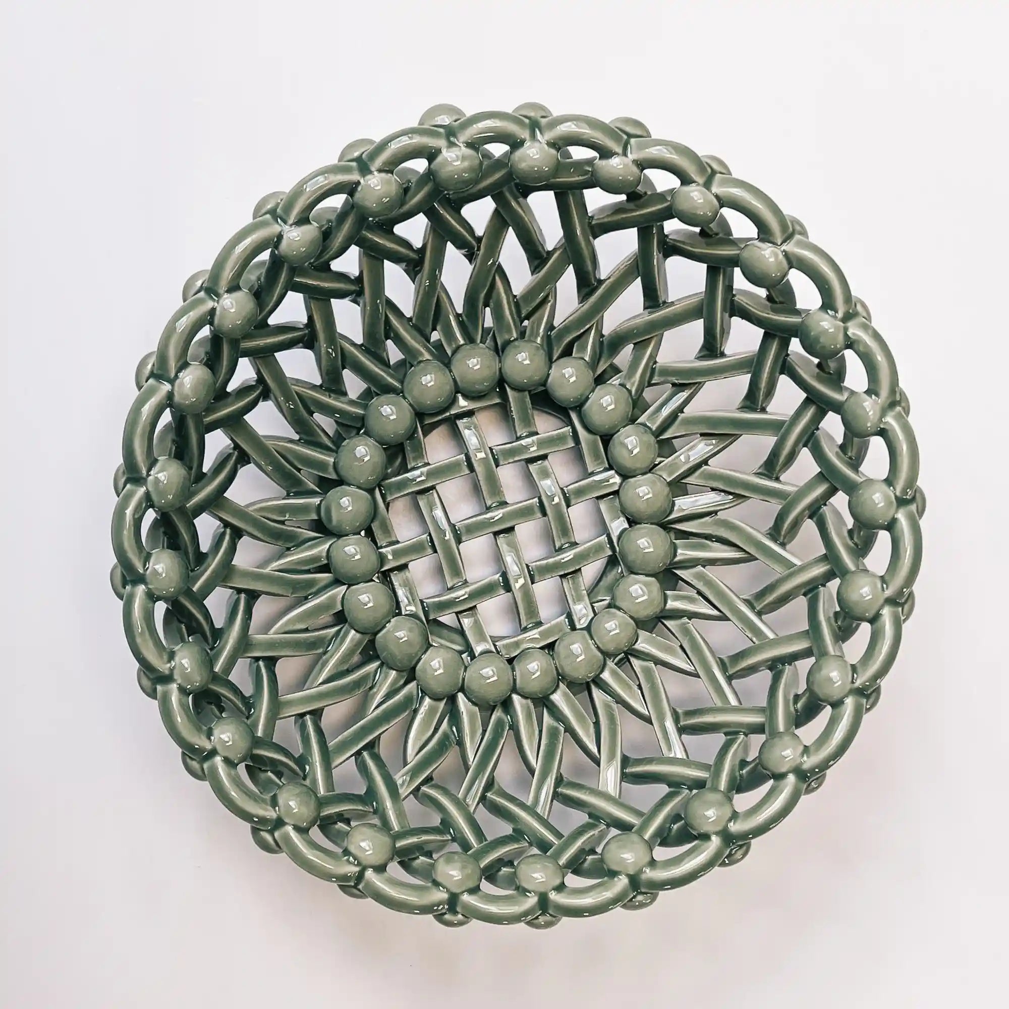 Design woven basket without base