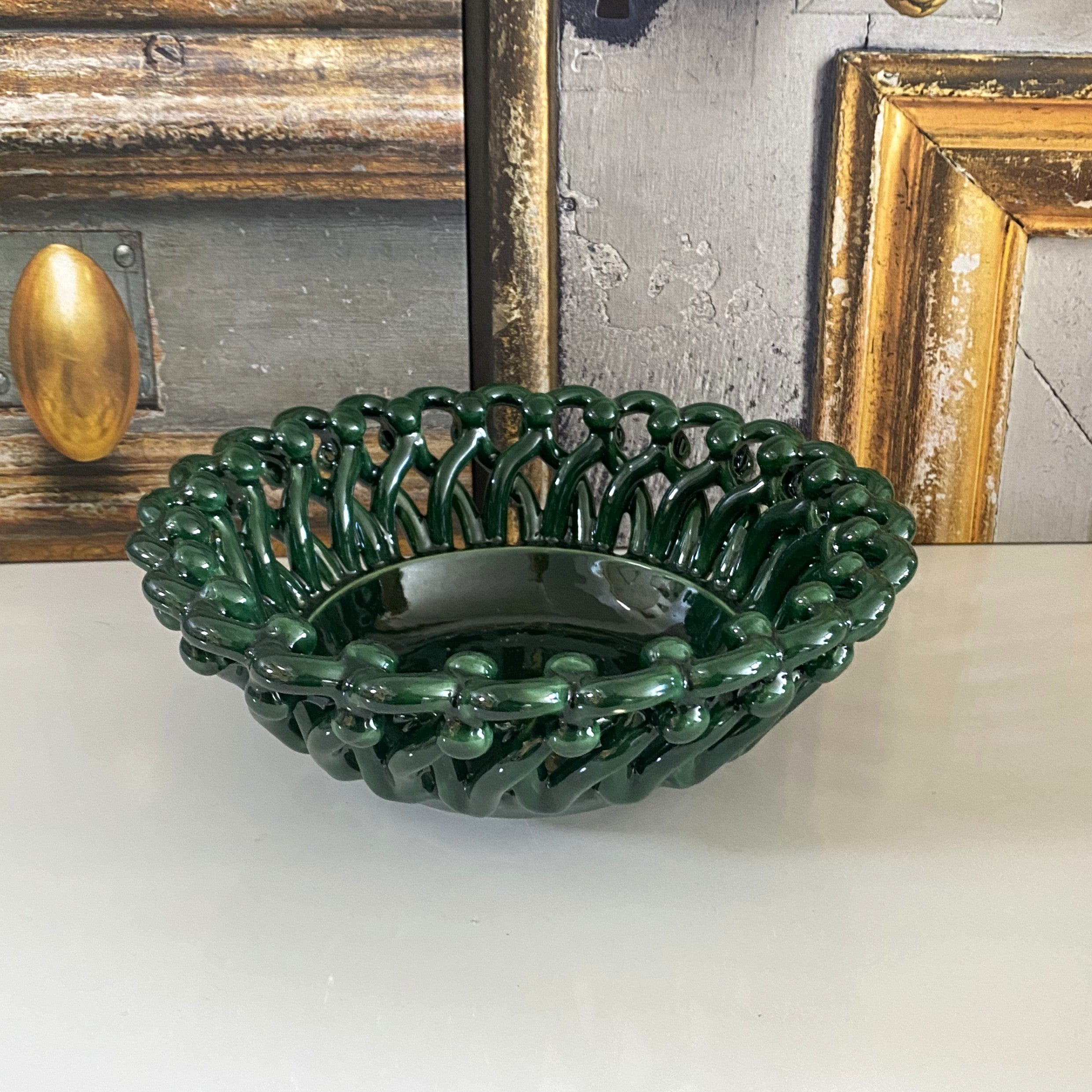 Design bread basket