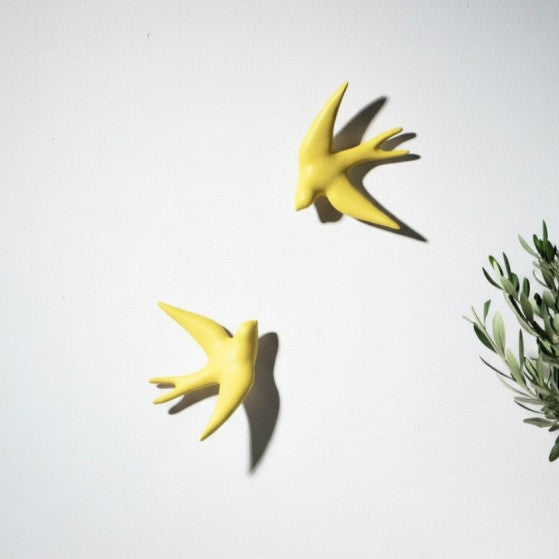 Volage wall decoration