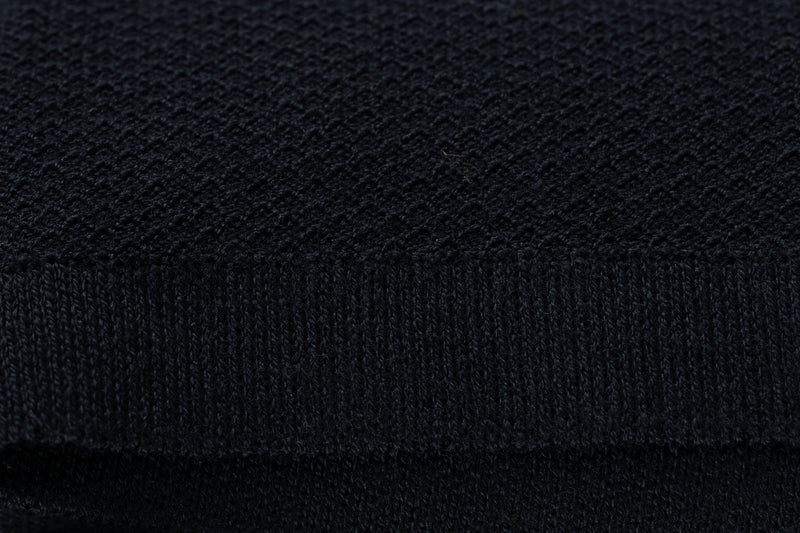 Très grande écharpe en laine mérinos noir, LA MAISON DE LA MAILLE, made in France et écoresponsable