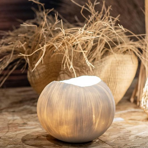 lampe Luna en biscuit de porcelaine L'ATELIER SUR LA RIVIERE, made in France et écoresponsable