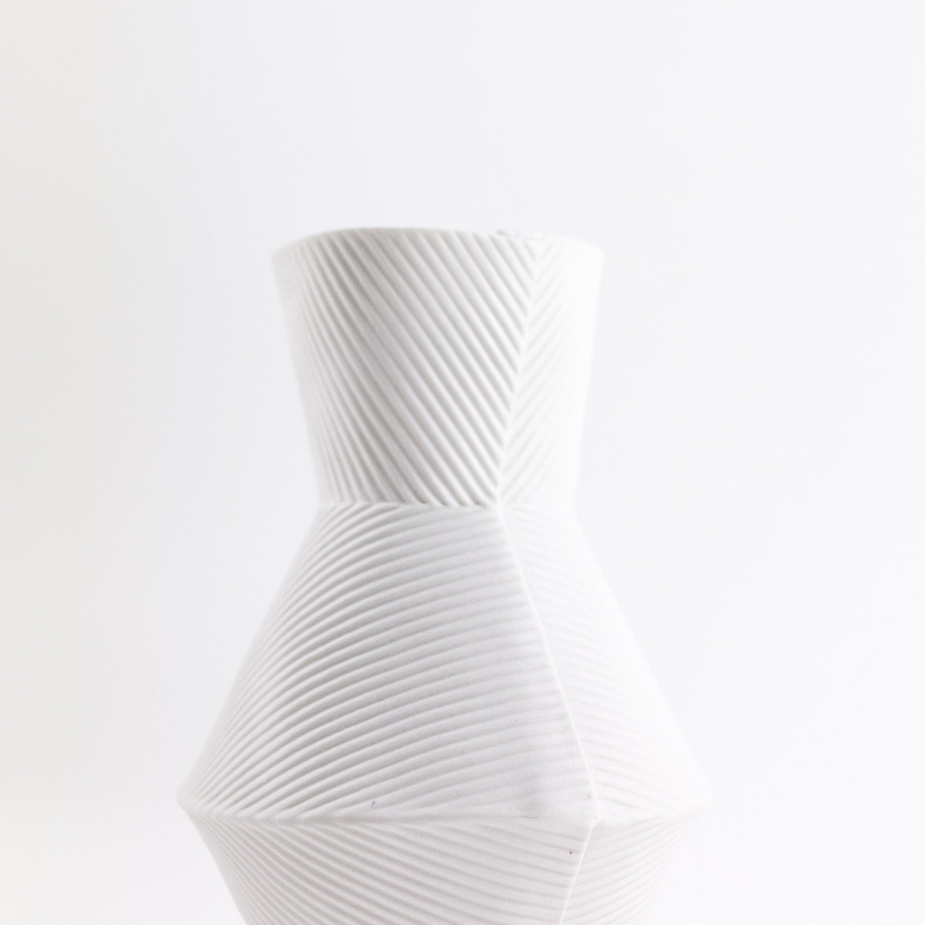 Vase Cône FANNY LAUGIER 100% français et écoresponsable.