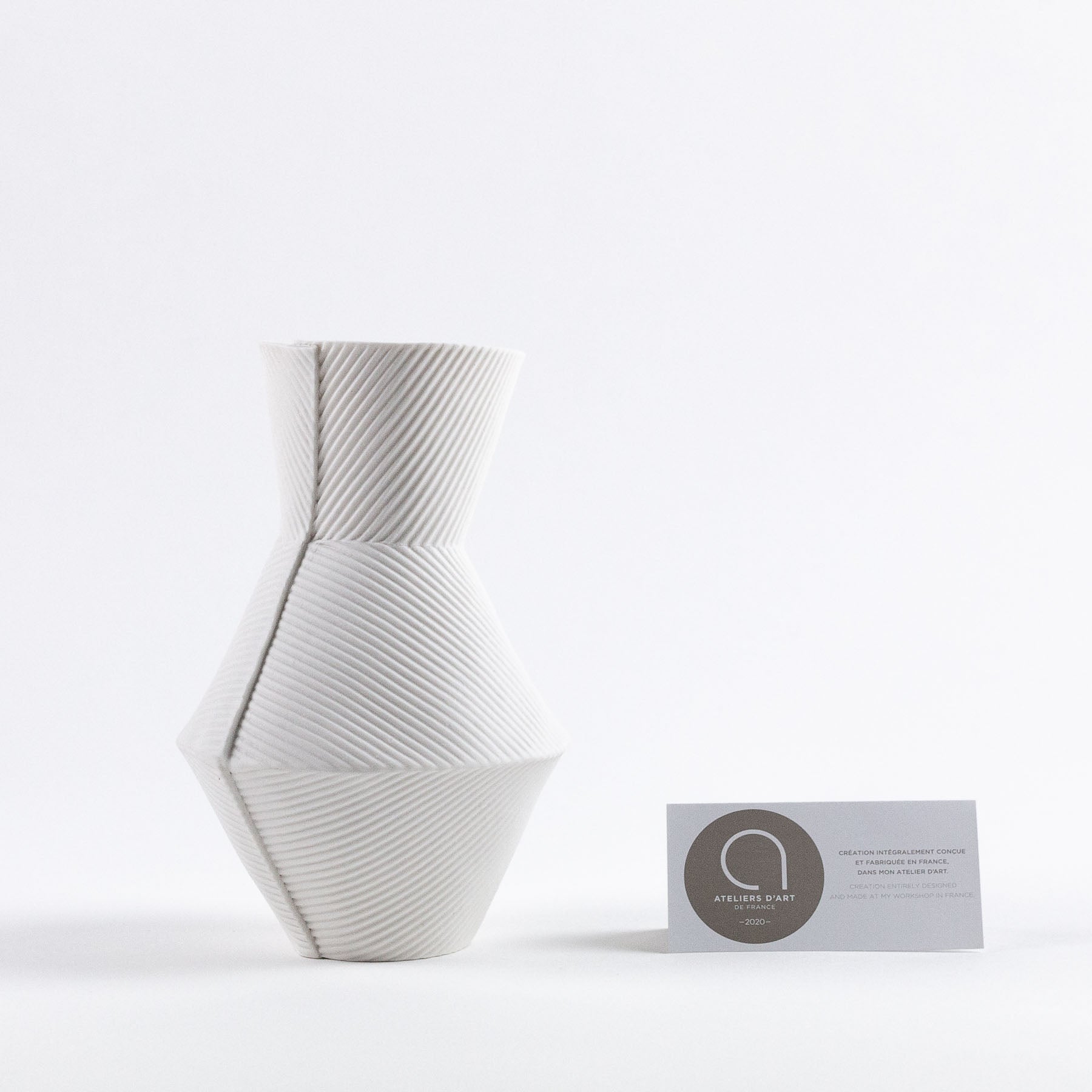 Vase Cône FANNY LAUGIER 100% français et écoresponsable.