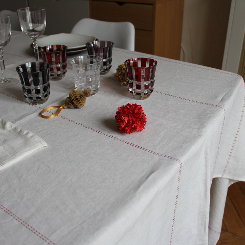 Rythmo Tablecloth