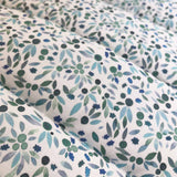 Courtepointe Prélude LITTLE CABARI, couverture matelassée made in France, 100% français et écoresponsable HISTOIRES FRANCAISES